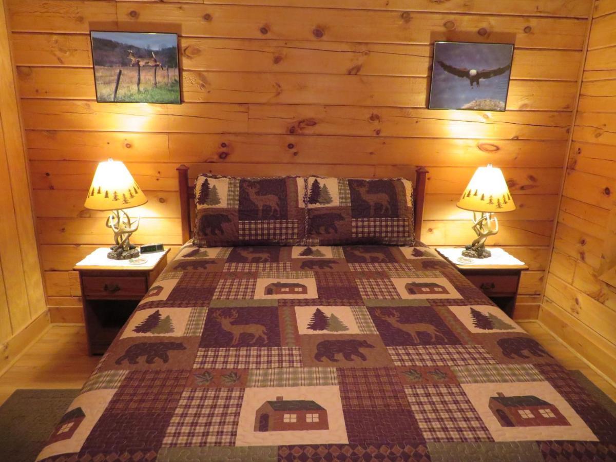 Misty Creek Log Cabins Мегги-Вэлли Экстерьер фото
